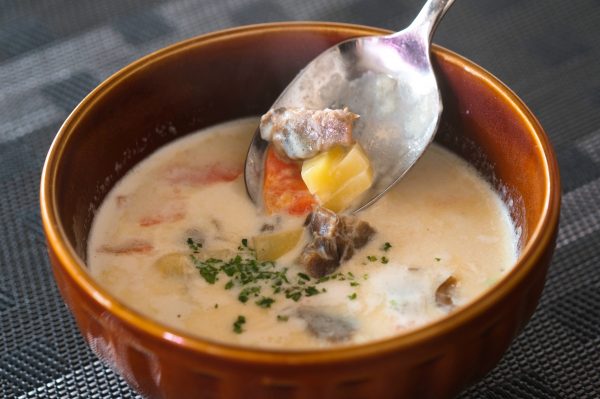 牡蠣の佃煮のオイスターチャウダー 牡蠣の佃煮のオイスターチャウダー